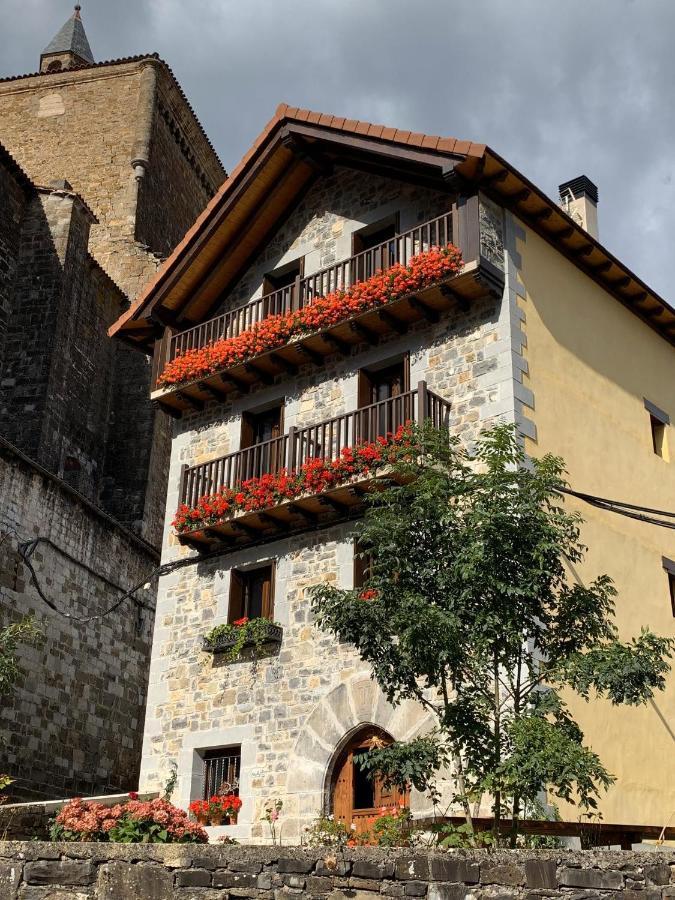 Casa rural ELURKOIA Isaba Exterior foto